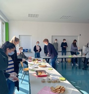 Cafeteria im Neubau - Leopold-Ullstein-Schule
